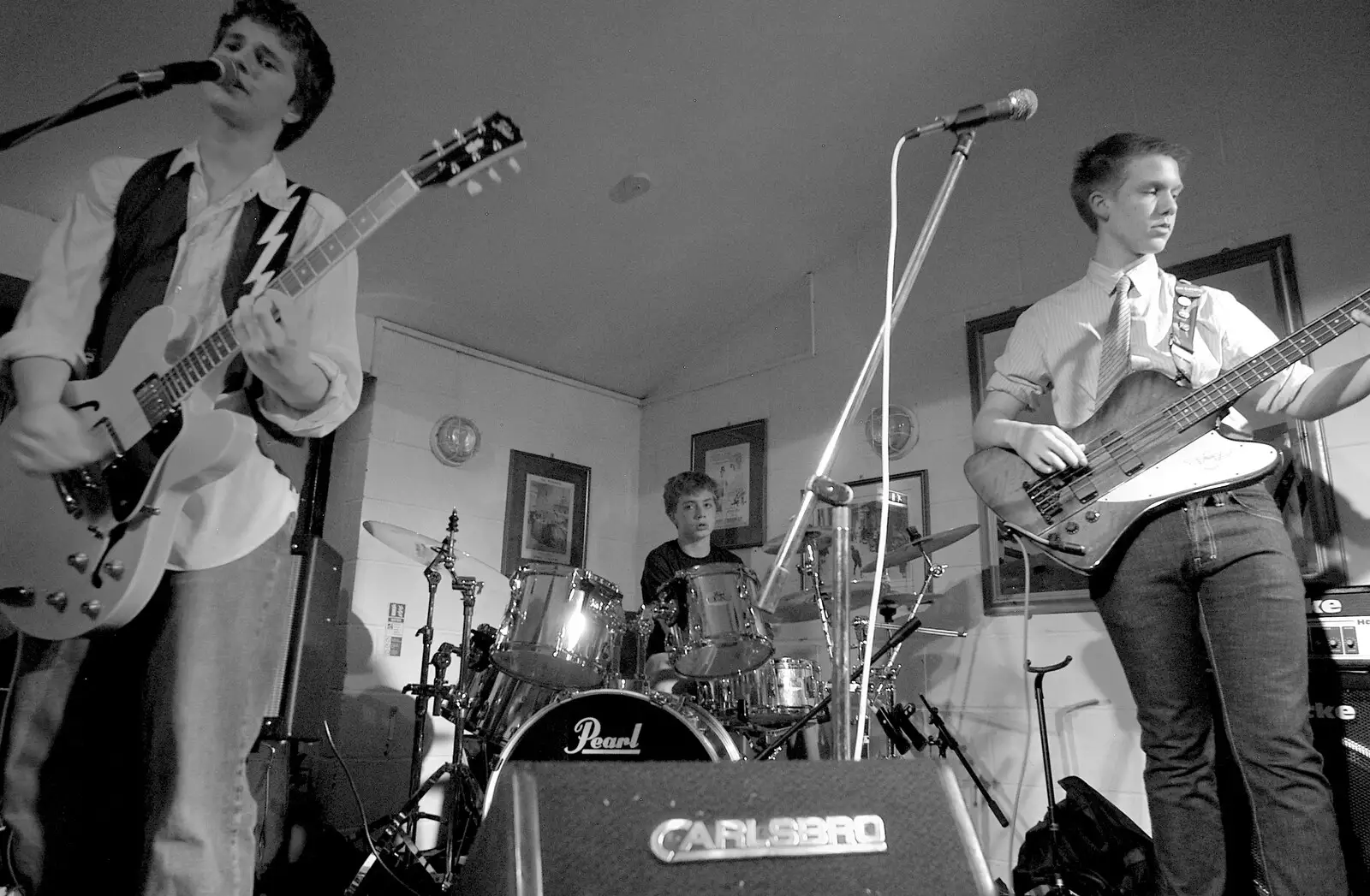 Vanilla Kick, from The Destruction of Padley's, and Alex Hill at the Barrel, Diss and Banham - 12th November 2005