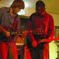 Tom and Paz get in the zone, The Destruction of Padley's, and Alex Hill at the Barrel, Diss and Banham - 12th November 2005