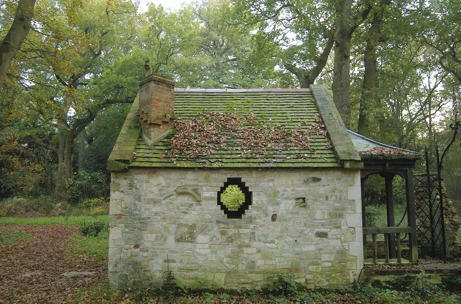 A woodland folly, from Thornham Walled Garden, and Bob Last Leaves the Lab, Cambridge - 20th November 2005