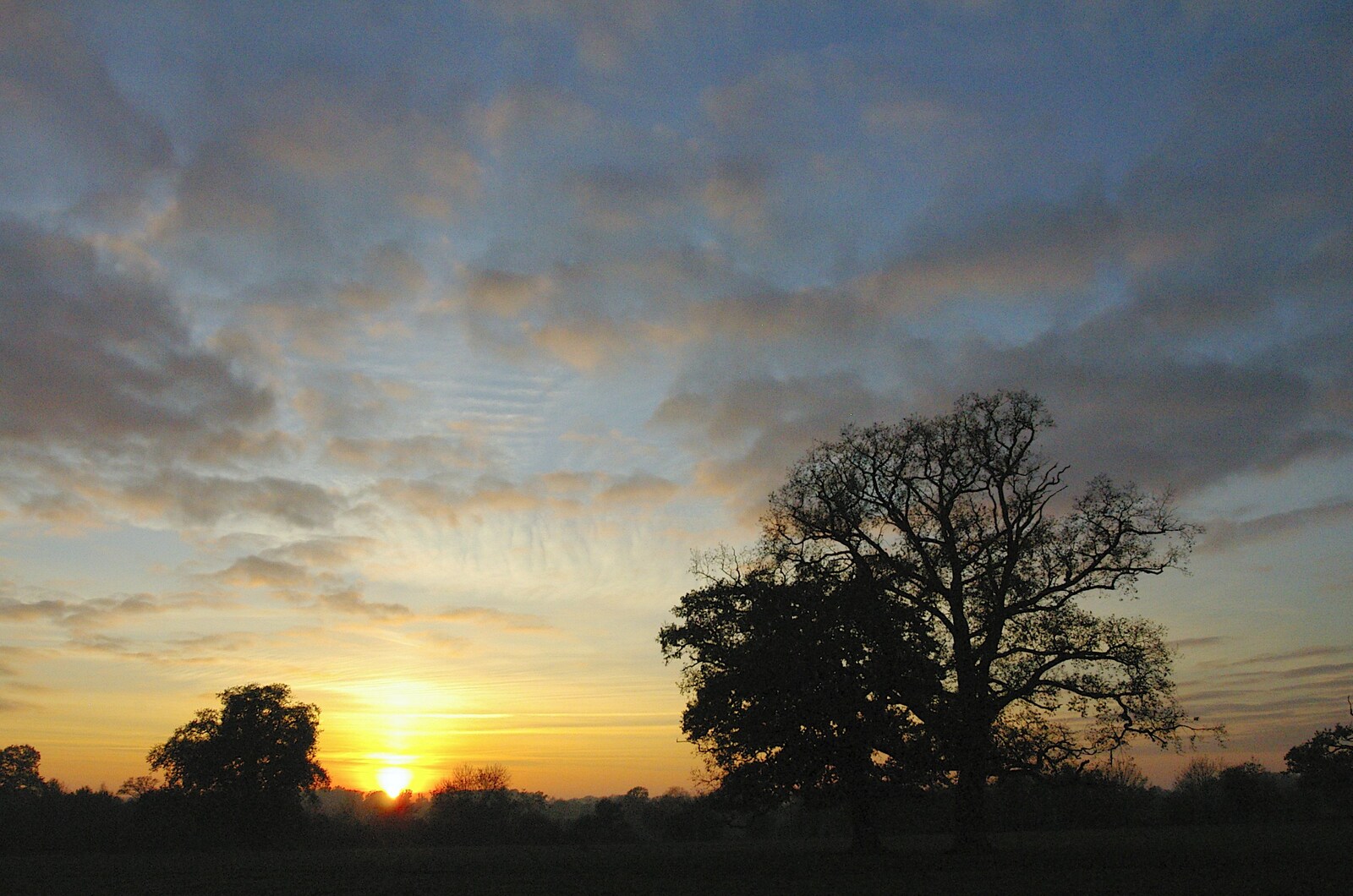 A sunset over Thornham from Thornham Walled Garden, and Bob Last Leaves the Lab, Cambridge - 20th November 2005