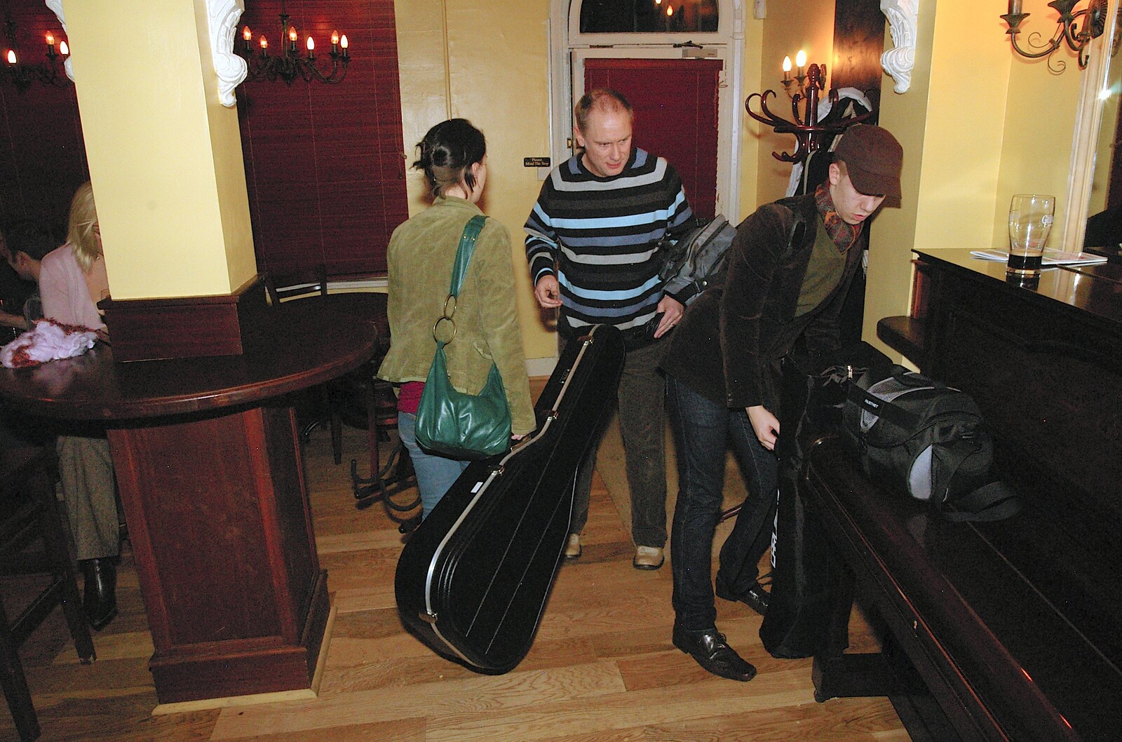 Craig Hill helps pack up from Most Haunted, and Music at Bar 13 and the Cherry Tree, Mellis - 26th November 2005
