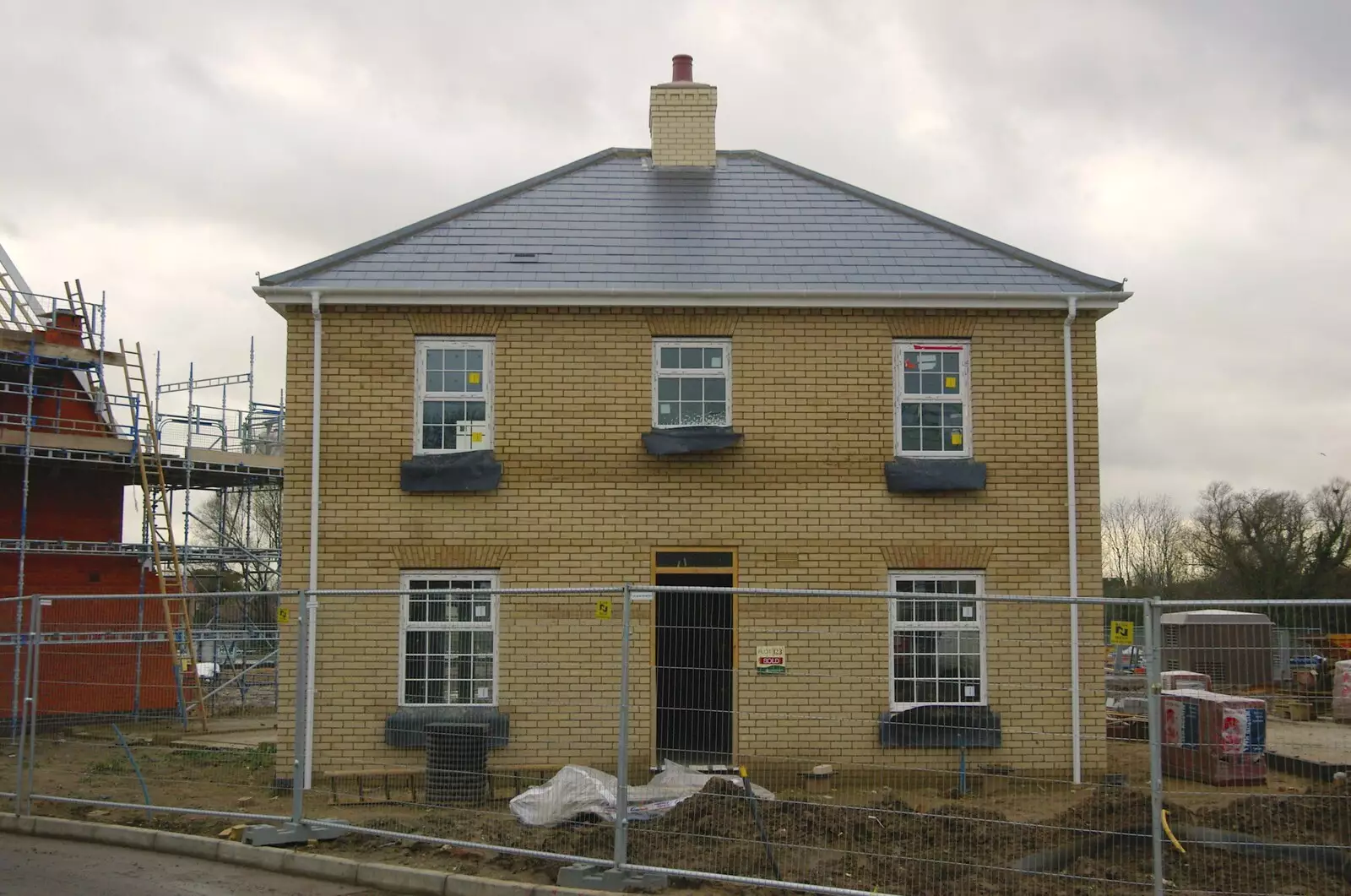 A show house on the new road, from Post-modern Alienation: Bleak House, a Diss Miscellany, Norfolk - 3rd December 2005