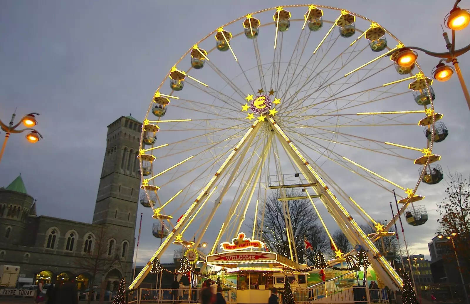 The ferris wheel, outside Plymouth Guildhall, from Uni: A Polytechnic Reunion, Plymouth, Devon - 17th December 2005