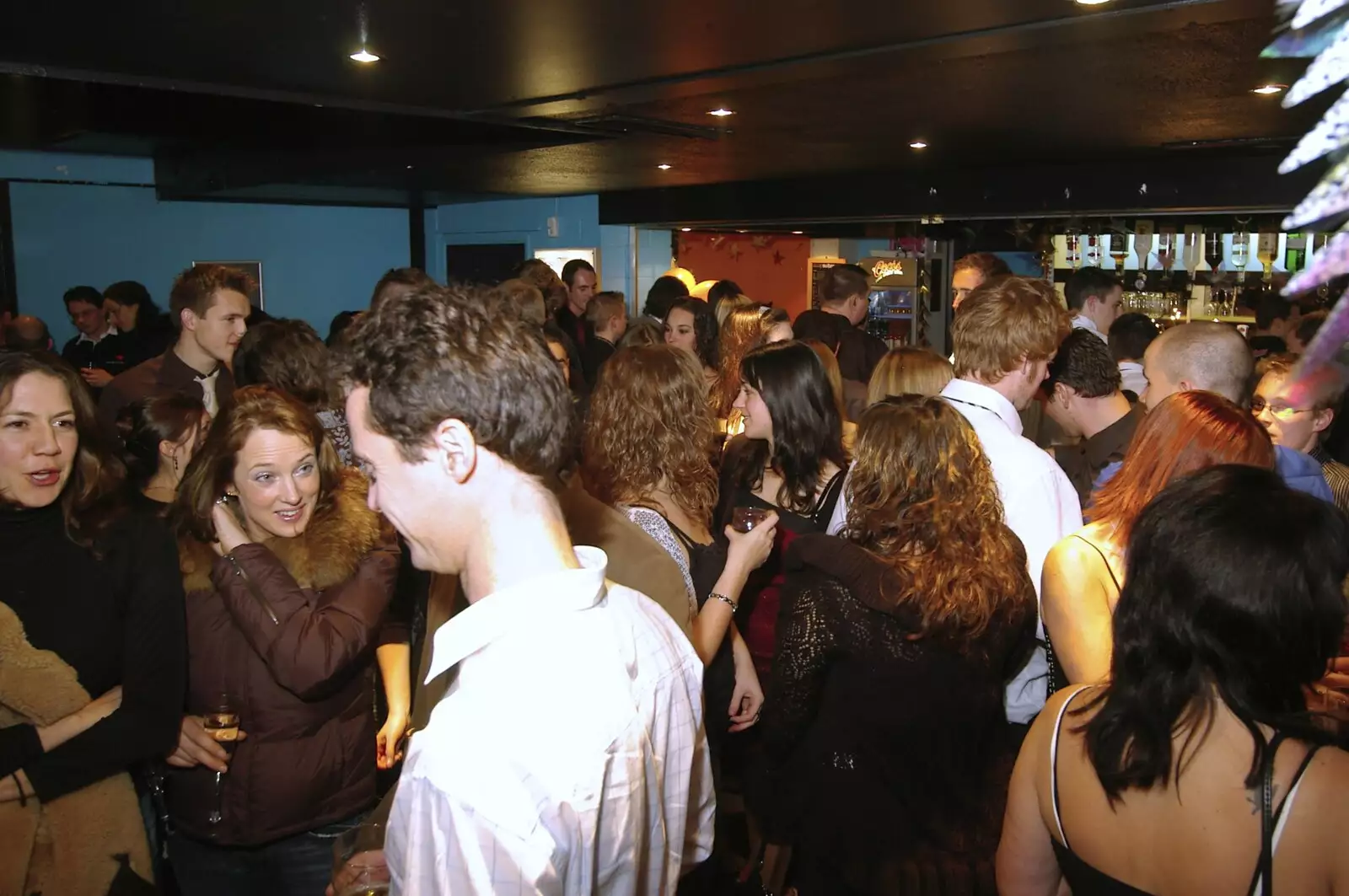 The bar is getting crowded like it used to be, from Uni: A Polytechnic Reunion, Plymouth, Devon - 17th December 2005