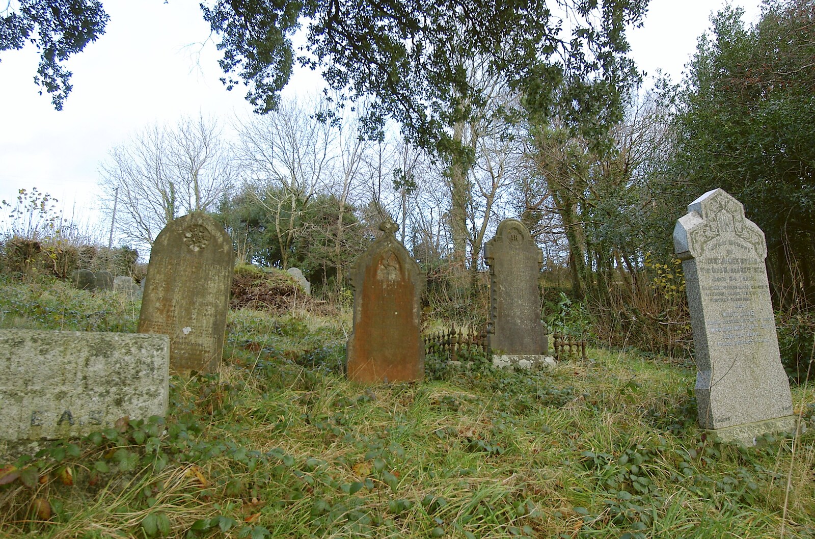 The graveyard in the garden from A Wander Around Hoo Meavy and Burrator, Dartmoor, Devon - 18th December 2005