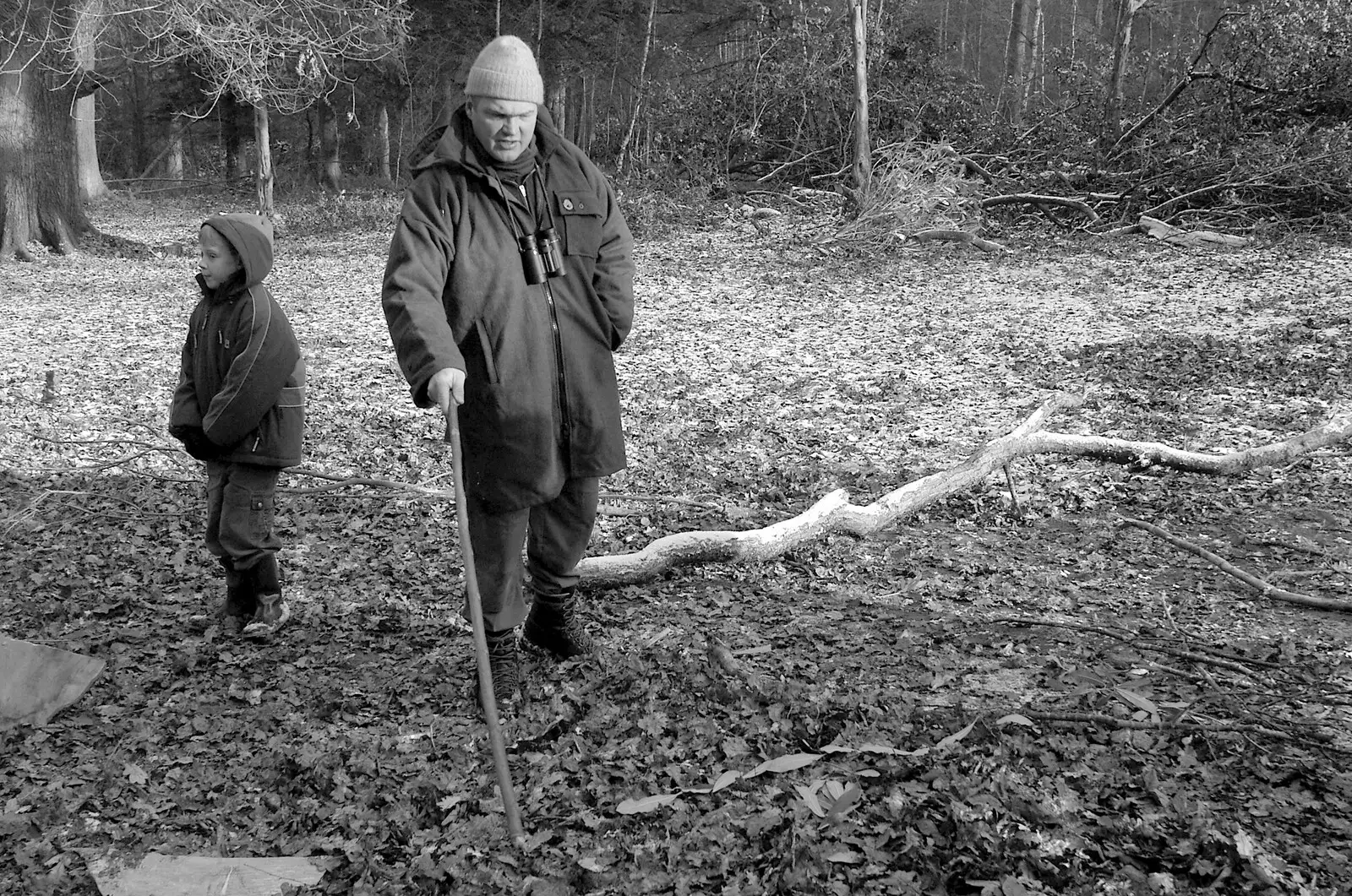 Ray Mears inspects our 'models', from Walk Like a Shadow: A Day With Ray Mears, Ashdown Forest, East Sussex - 29th December 2005