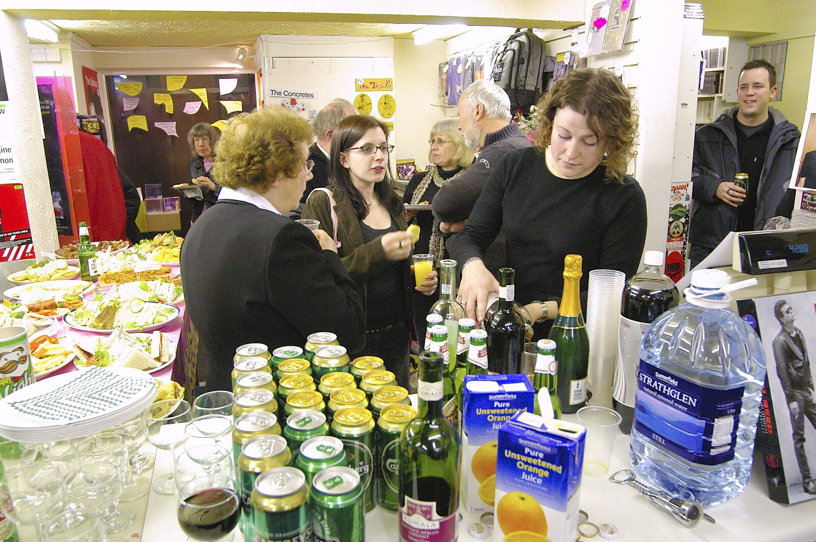 Lou helps out on the 'bar' from Closing Down: Viva La Revolution Records, Diss, Norfolk - 21st January 2006