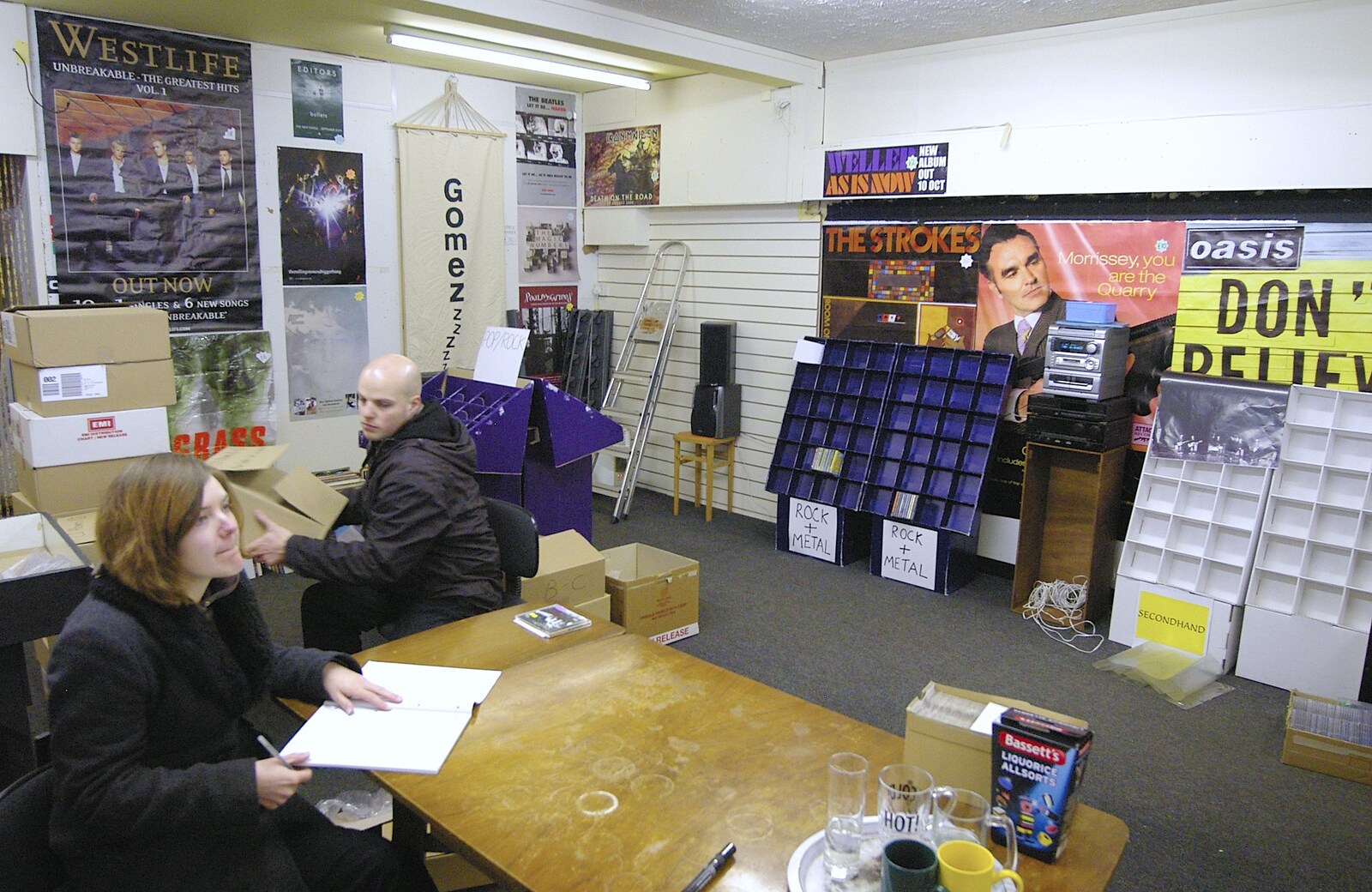A Night in Cambridge and Revolution Records' Epilogue, Diss, Norfolk - 28th January 2006: The remains of the shop