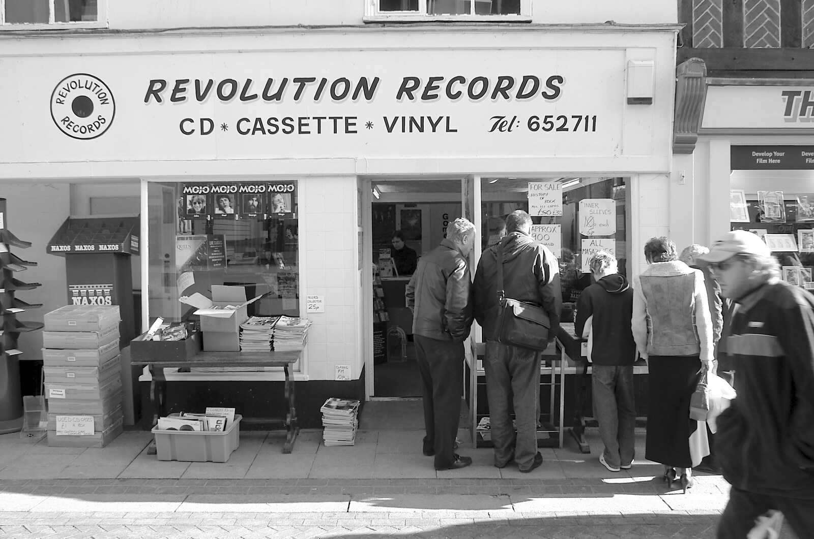 A Night in Cambridge and Revolution Records' Epilogue, Diss, Norfolk - 28th January 2006: A few people hang around outside the shop