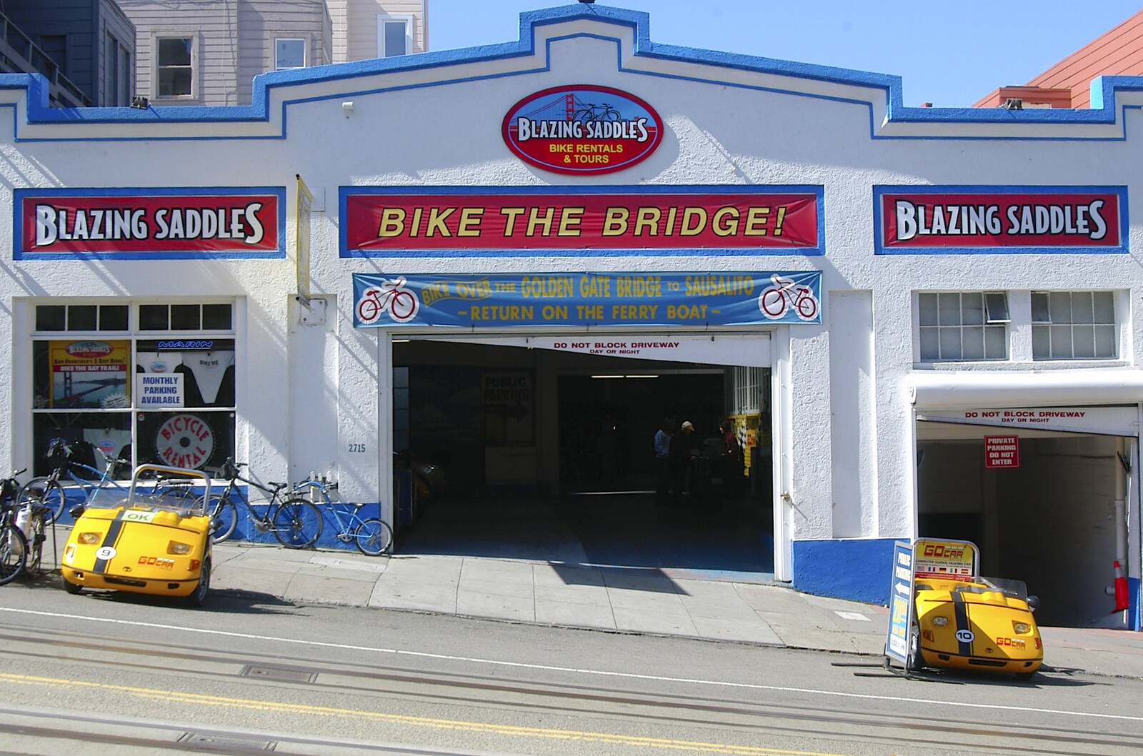 Blazing Saddles bike shop from Chinatown, Telegraph Hill and Fisherman's Wharf, San Francisco, California, US - 11th March 2006