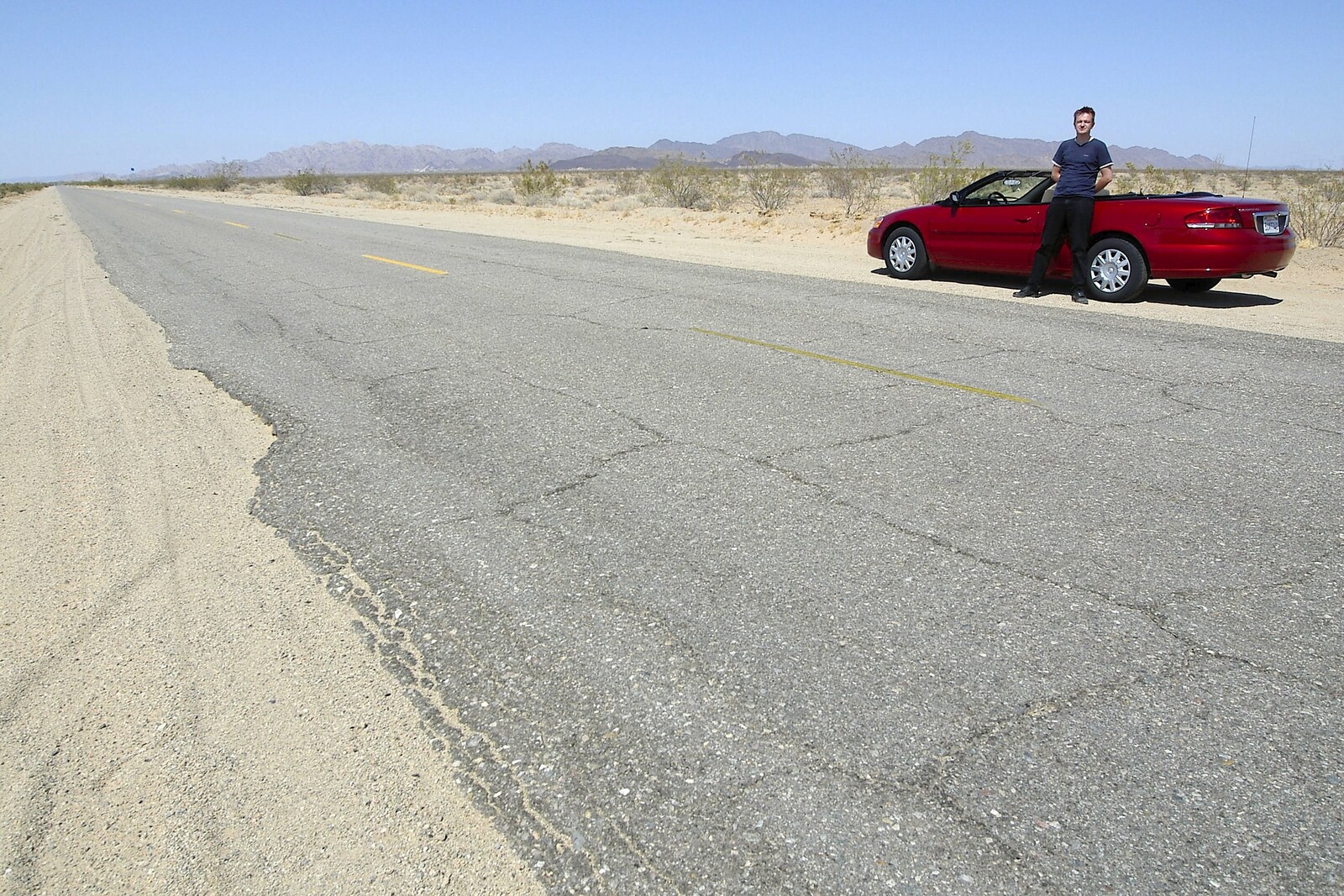 Nosher and the Chrysler Sebring pause on S34 from San Diego Seven: The Desert and the Dunes, Arizona and California, US - 22nd April