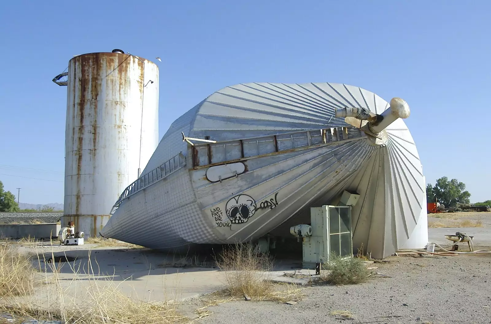 A collapsed grain silo near Blaisdell, Arizona, from San Diego Seven: The Desert and the Dunes, Arizona and California, US - 22nd April