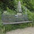 A park bench in Mill Road Cemetery, Ben Leaves "The Lab", Fort St. George, Cambridge - 16th June 2006
