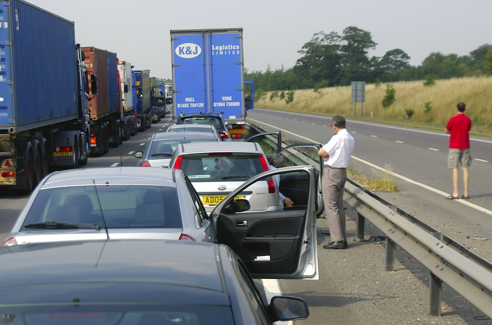 Motionless traffic on the A14 from Shakespeare at St. John's, Parker's Piece and the A14's Worst Day - 17th July 2006