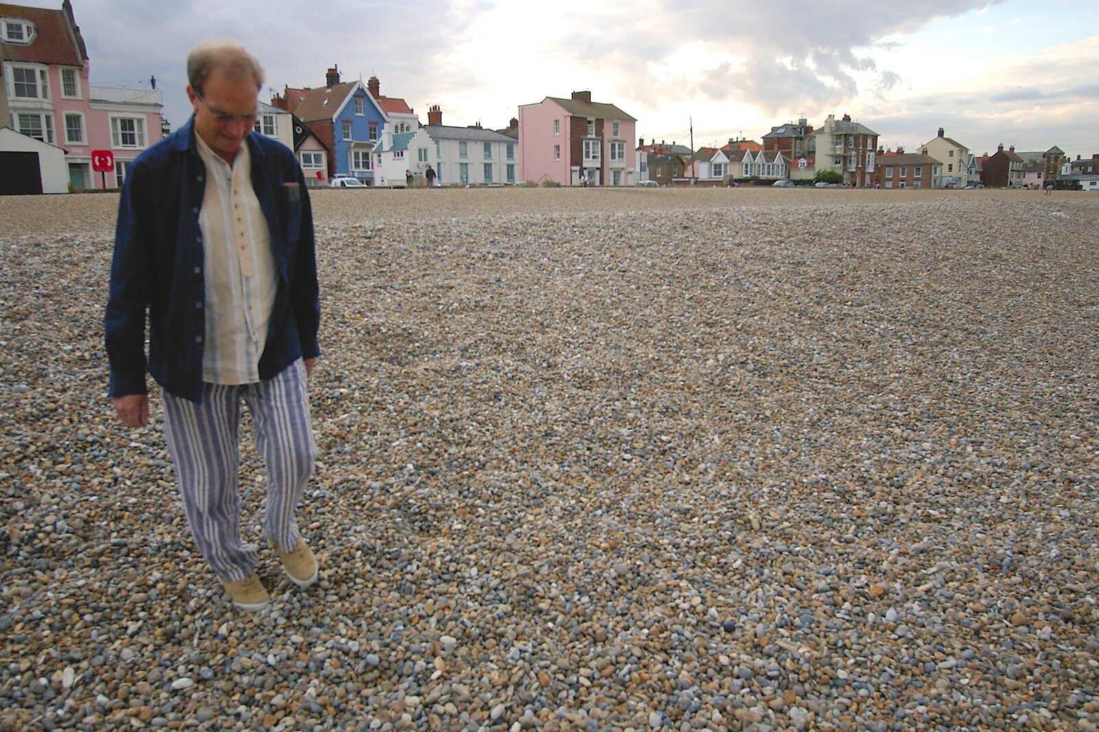Mike roams around on the beach from The Regatta Restaurant with Mother and Mike, Aldeburgh, Suffolk - 10th August 2006