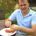 Nick munches his way through a heap of prawns, Qualcomm's Summer Circus Thrash, Churchill College, Cambridge - 18th August 2006