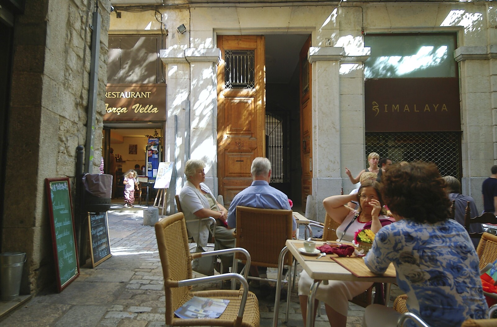 More café life from Girona, Catalunya, Spain - 17th September 2006