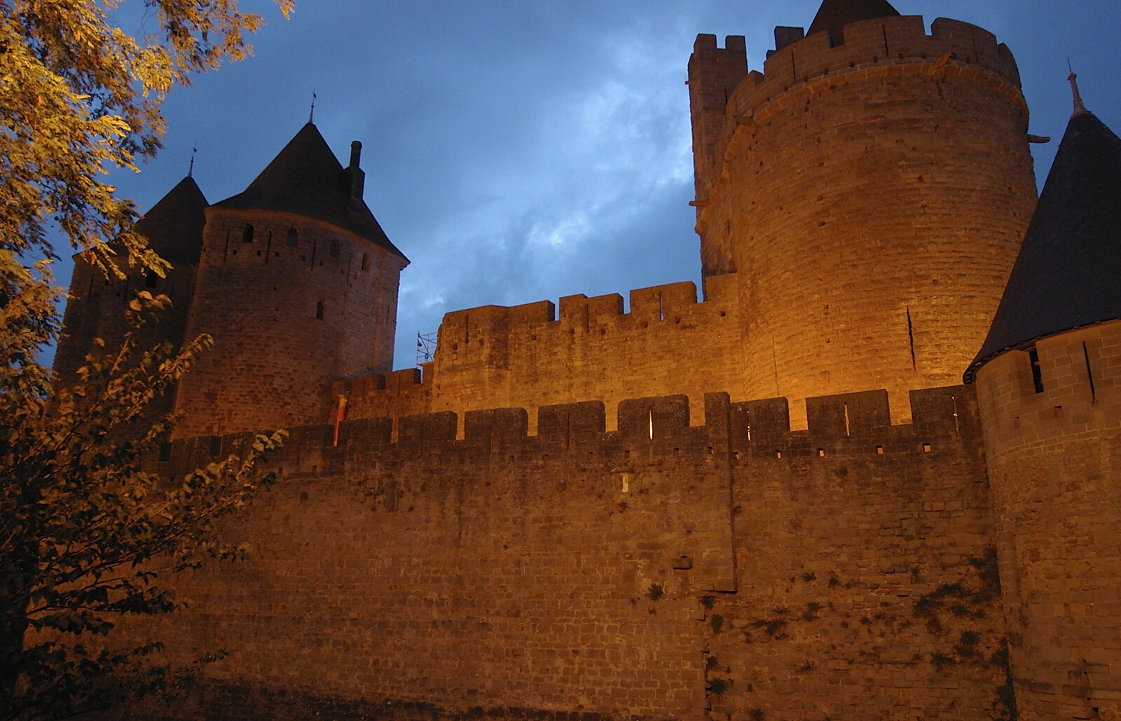 We head back into La Cité, which is nicely lit up from A Couple of Days in Carcassonne, Aude, France - 21st September 2006