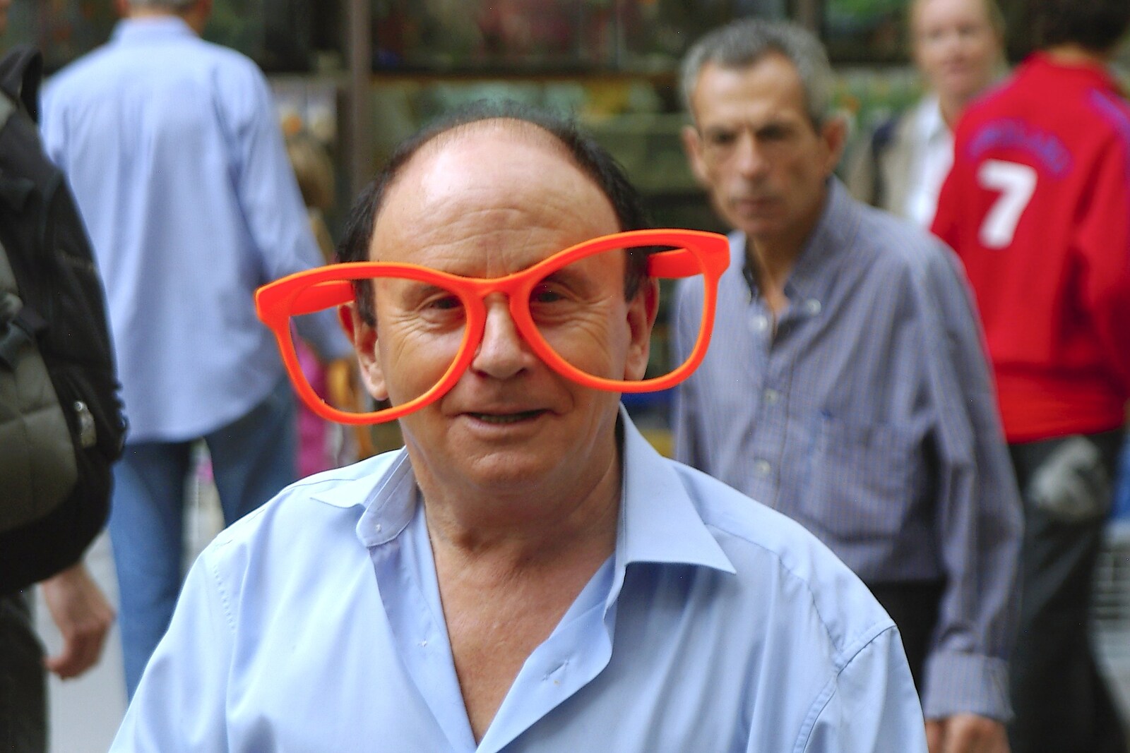 A guy with oversized novelty sunglasses from Two Days in Barcelona, Catalunya, Spain - 22nd September 2006