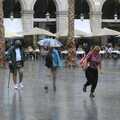 People run from the rain, Two Days in Barcelona, Catalunya, Spain - 22nd September 2006