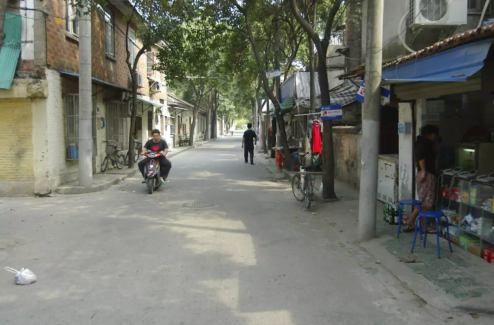 A back-street moped, from A Few Days in Nanjing, Jiangsu Province, China - 7th October 2006