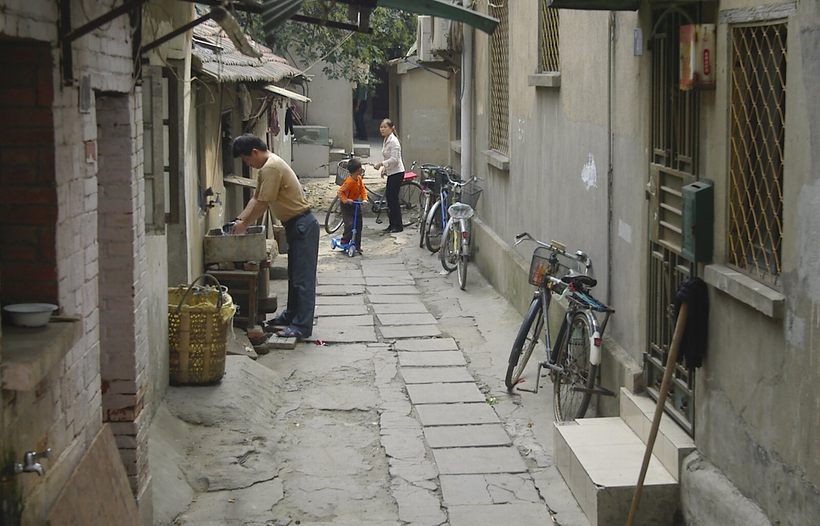 Down a back street, there's outdoor washing up from A Few Days in Nanjing, Jiangsu Province, China - 7th October 2006