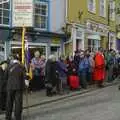 Crowds outside Hopgood's, Apples, Isobel's Birthday and  Remembrance Day, Cambridge and Diss, Norfolk - 11th November 2006