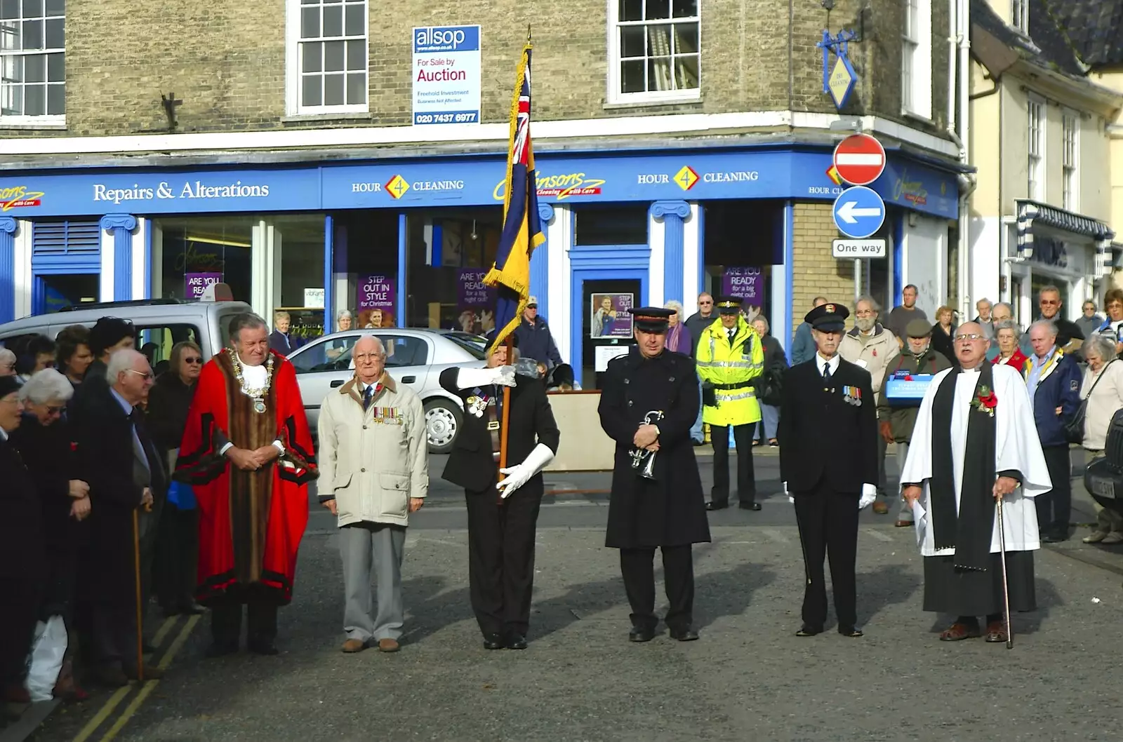 The flag is presented, from Apples, Isobel's Birthday and  Remembrance Day, Cambridge and Diss, Norfolk - 11th November 2006