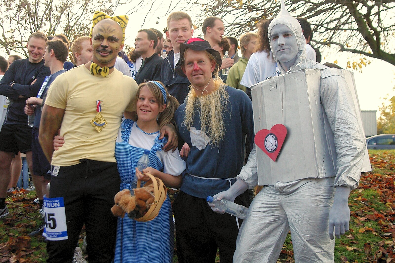 The Wizard of Oz team again from Cambridge Science Park "Children in Need" Fun Run, Milton Road, Cambridge - 17th November 2006