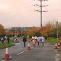 The runners disperse into the Science Park, Cambridge Science Park "Children in Need" Fun Run, Milton Road, Cambridge - 17th November 2006