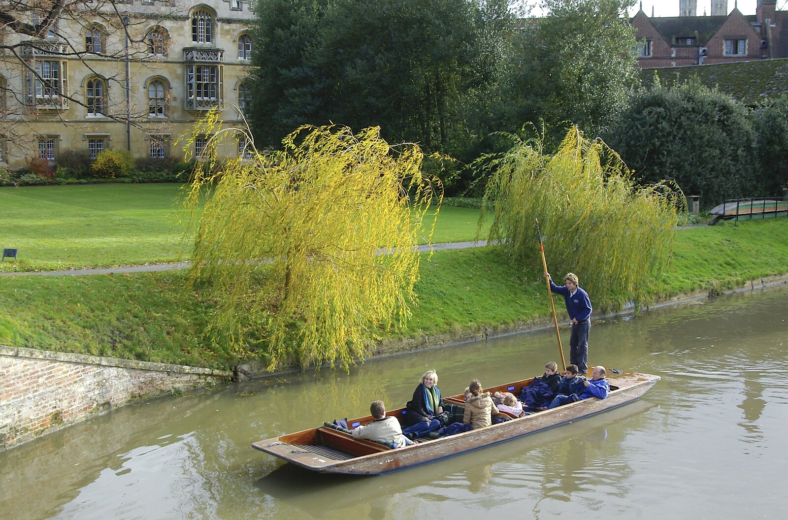 A spot of winter punting from Autumn Colleges: a Wander around The Backs, Cambridge - 26th November