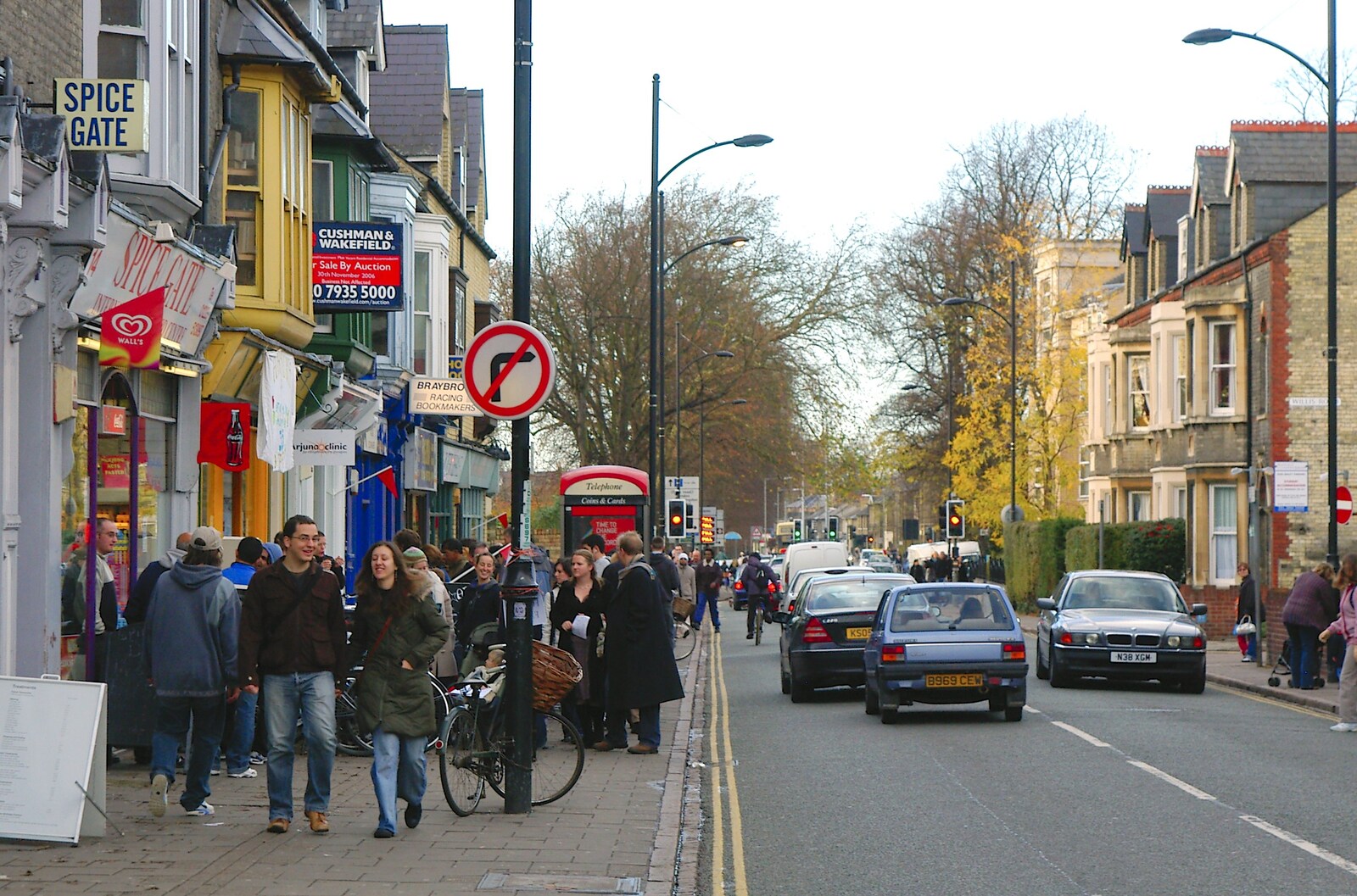 The upper end of Mill Road from The Winter Fair, Mill Road, Cambridge - 2nd December 2006