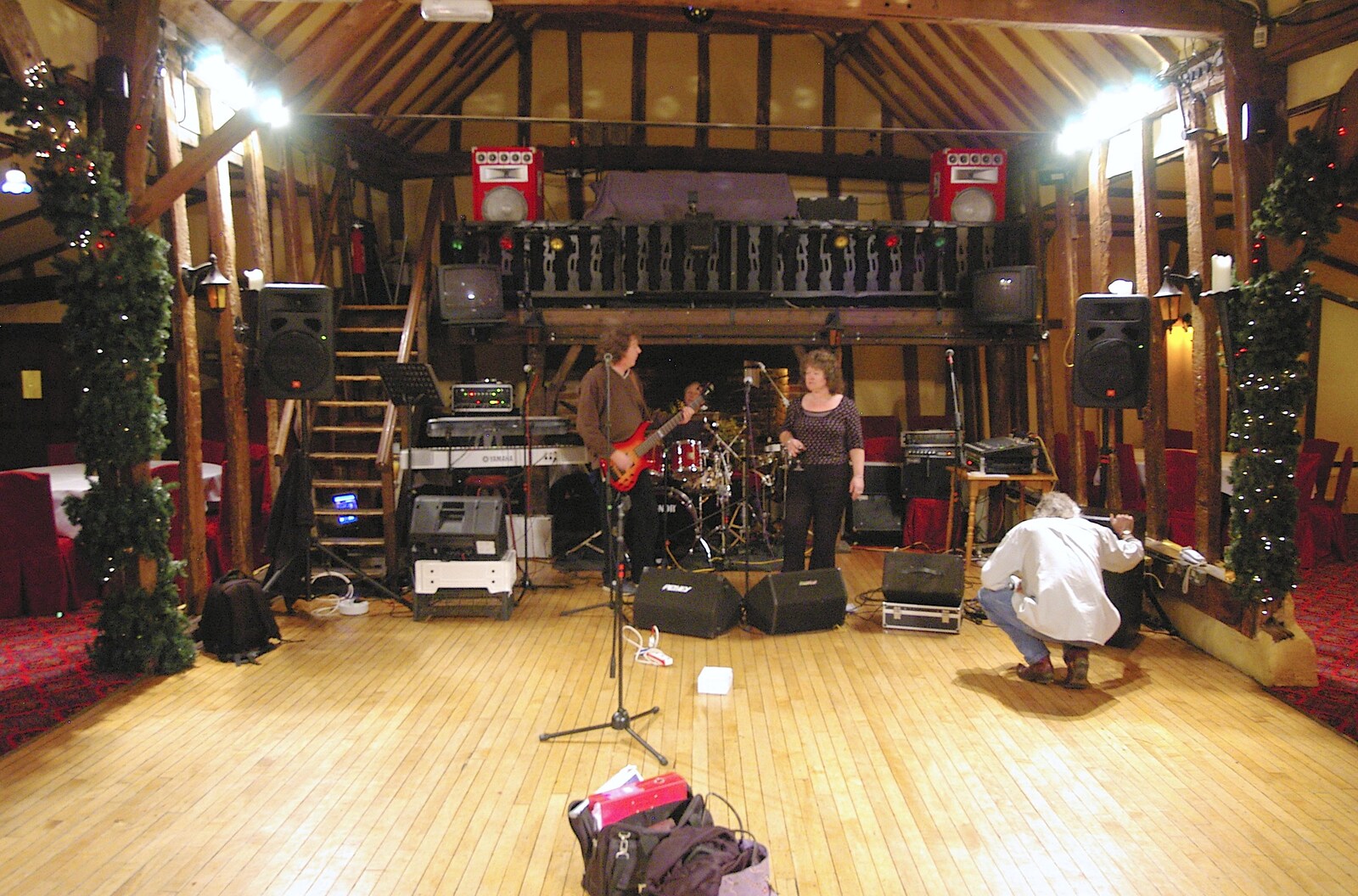 The BBs set up in the Brome Grange from Qualcomm Christmas, The BBs and Isobel Moves Flats, Cambridge and Ascot, Berkshire - 2nd December 2006