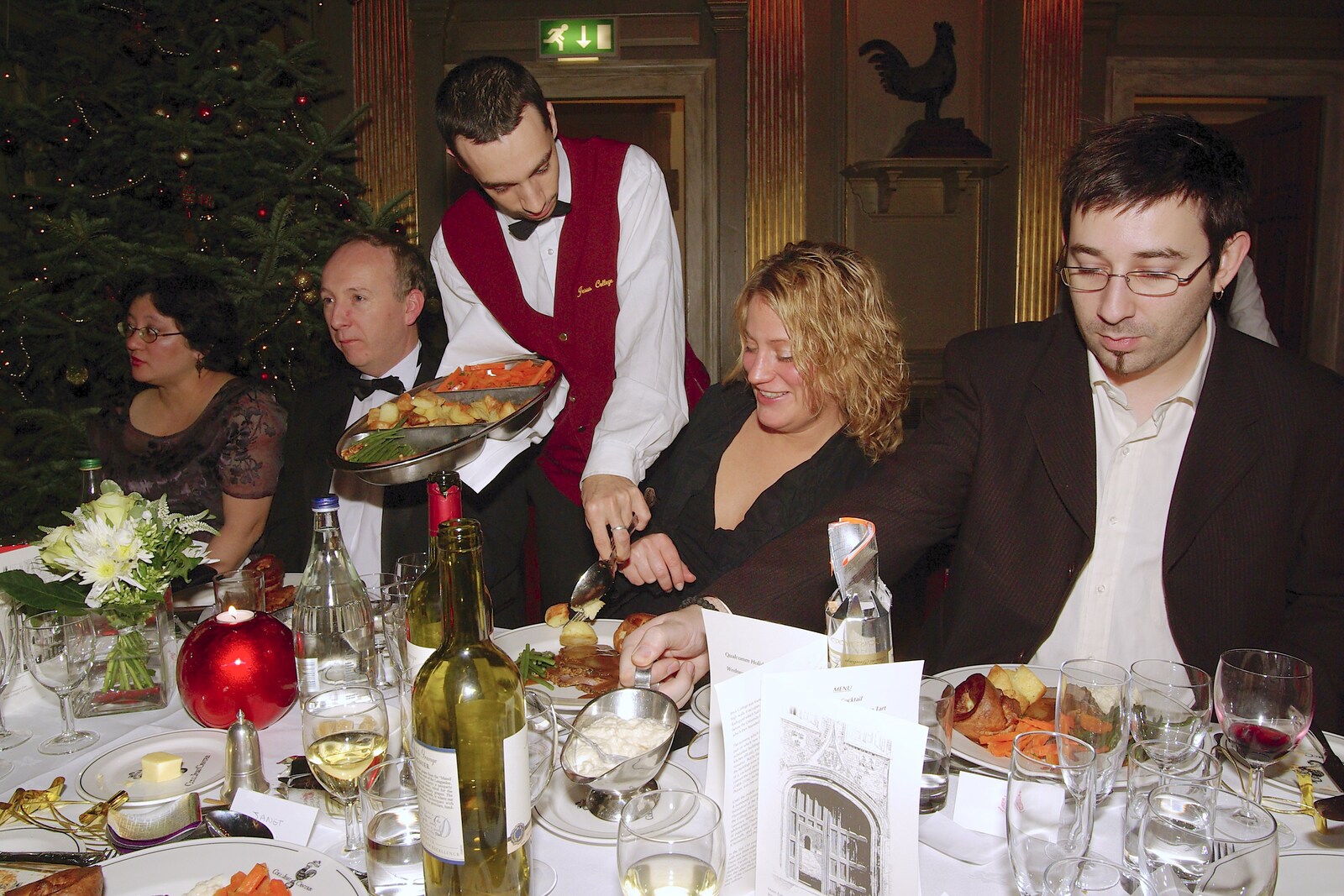 Dinner is served from Qualcomm Cambridge's Christmas Do, Jesus College, Cambridge - 20th December 2006