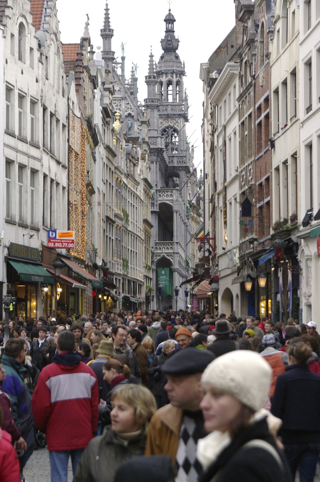 Heaving crowds near to the Grand Place from The Christmas Markets of Brussels, Belgium - 1st January 2007