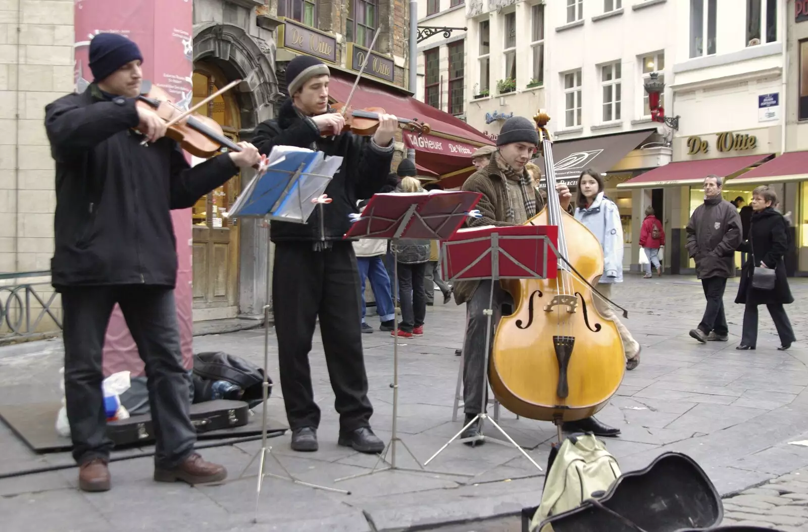 A bit of classical busking, from The Christmas Markets of Brussels, Belgium - 1st January 2007