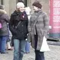 Jules and Isobel wait for Nosher, The Christmas Markets of Brussels, Belgium - 1st January 2007