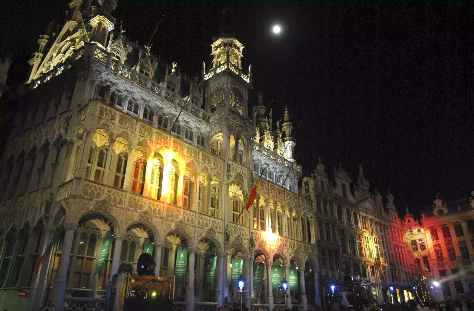 The Hôtel de Ville is all lit up, from The Christmas Markets of Brussels, Belgium - 1st January 2007