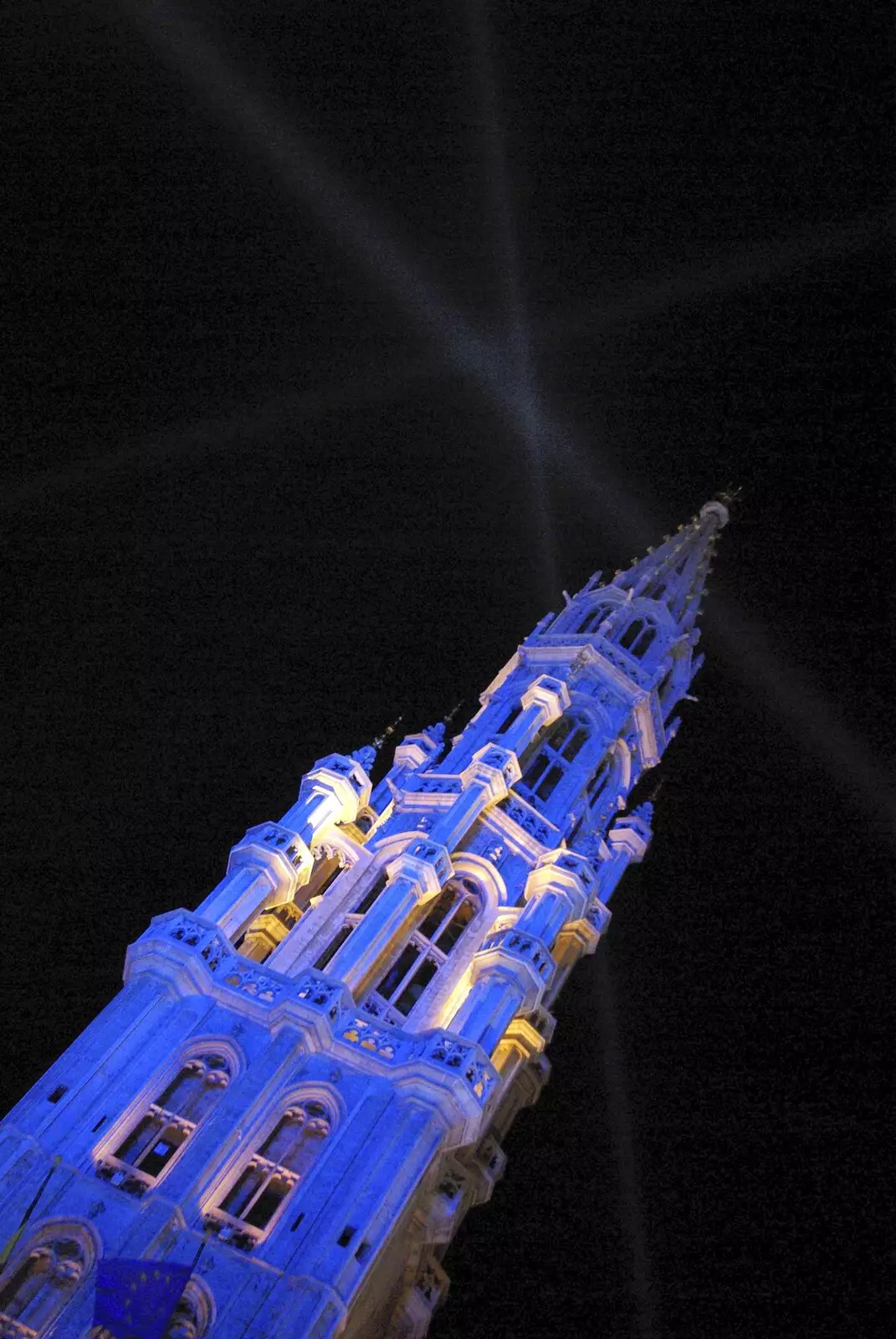 Searchlights shine from a tower, from The Christmas Markets of Brussels, Belgium - 1st January 2007