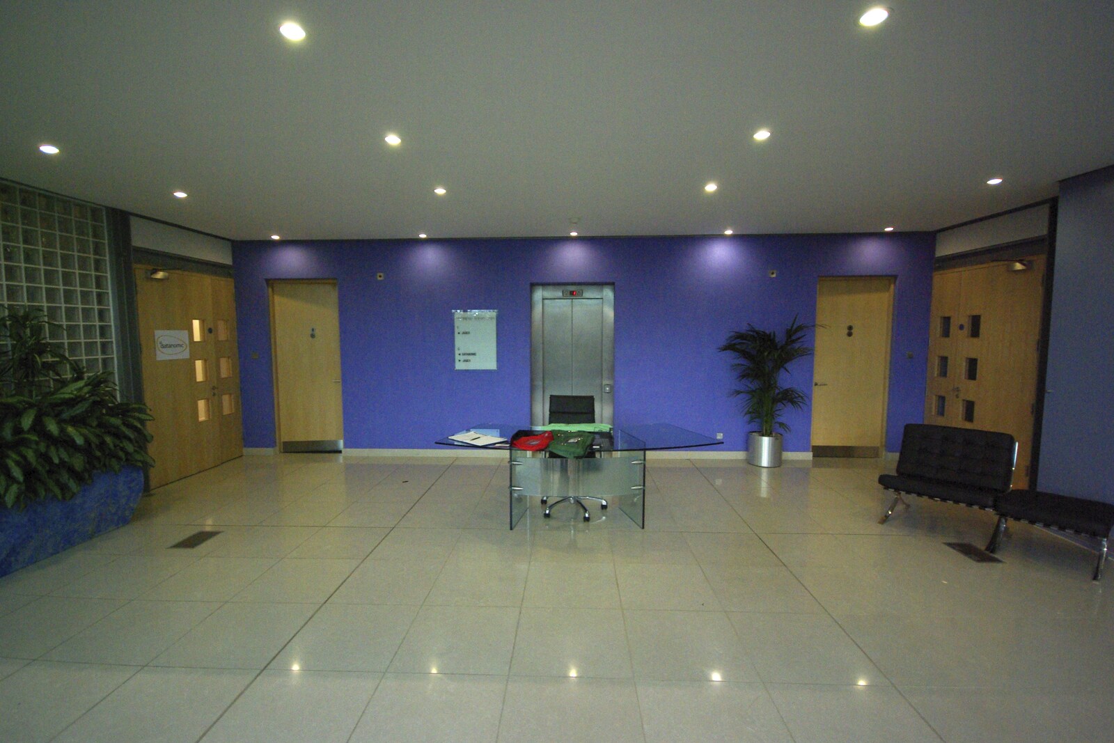 The building's reception area from Taptu: A New Start-up, and The BBs at the Apollo Rooms, Harleston - 3rd February 2007