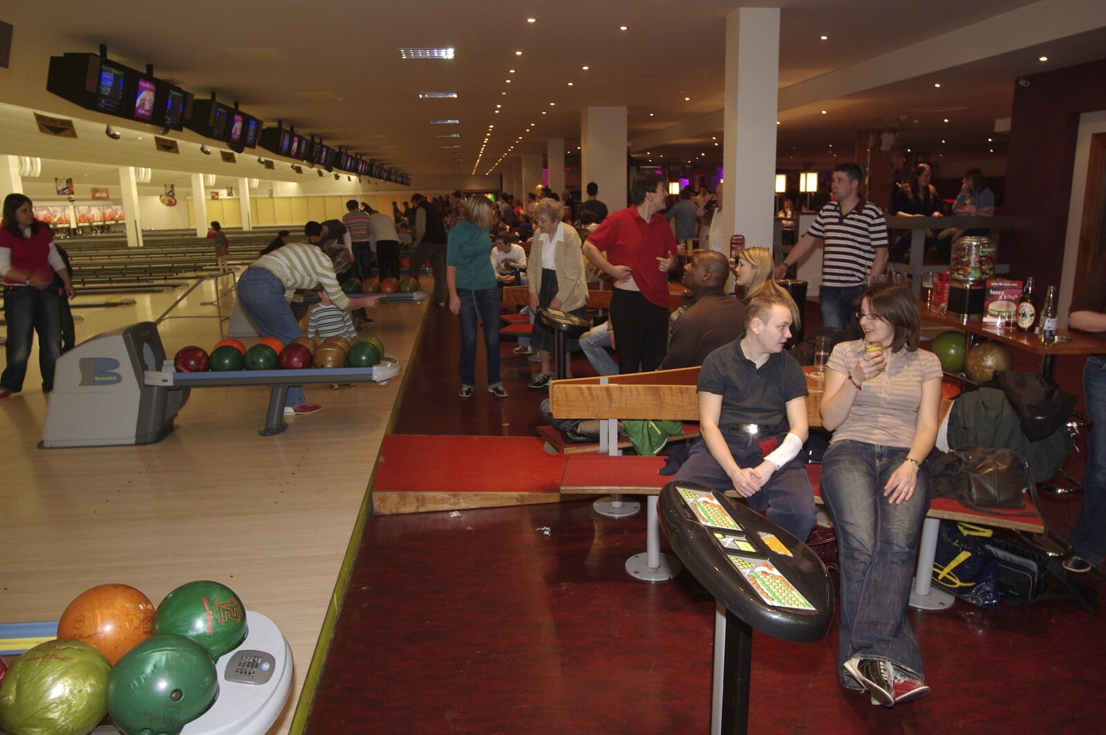 Looking down the lanes from Ten-pin Bowling and Birthdays, Cambridge Leisure Park, Cambridge - 17th February 2007