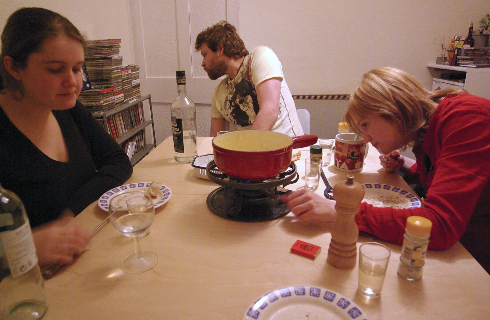 Rachel does some adjustments from A Swiss Fondue with Bus-Stop Rachel and Sam, Gwydir Street, Cambridge - 1st March 2007