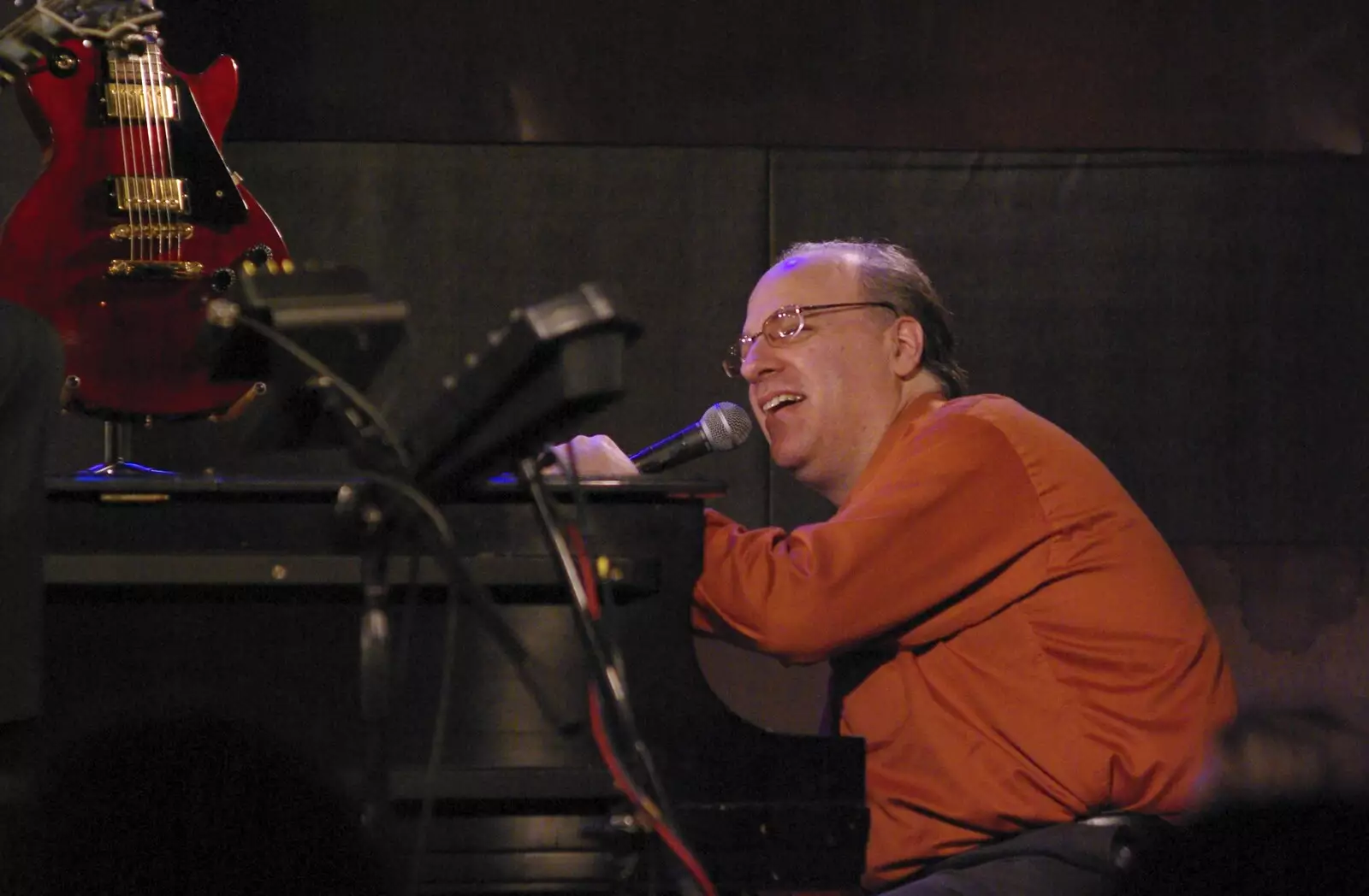 The piano guy, from A Central Park Marathon, Les Paul at the Iridium Club and an Empire State Sunset, New York, US - 25th March 2007