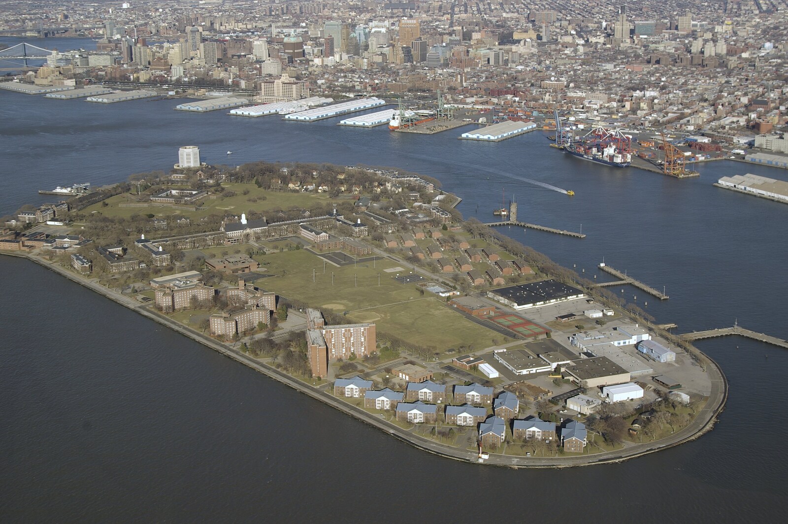 Liberty Island, A Helicopter Trip and Madison Square Basketball, New York, US - 27th March 2007: Governor's Island from the air
