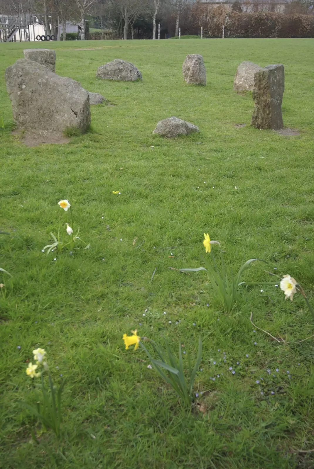 A mini stone circle, from A Walk up Sheepstor and Visiting Sis and Matt, Dartmoor and Chagford, Devon - 9th April 2007