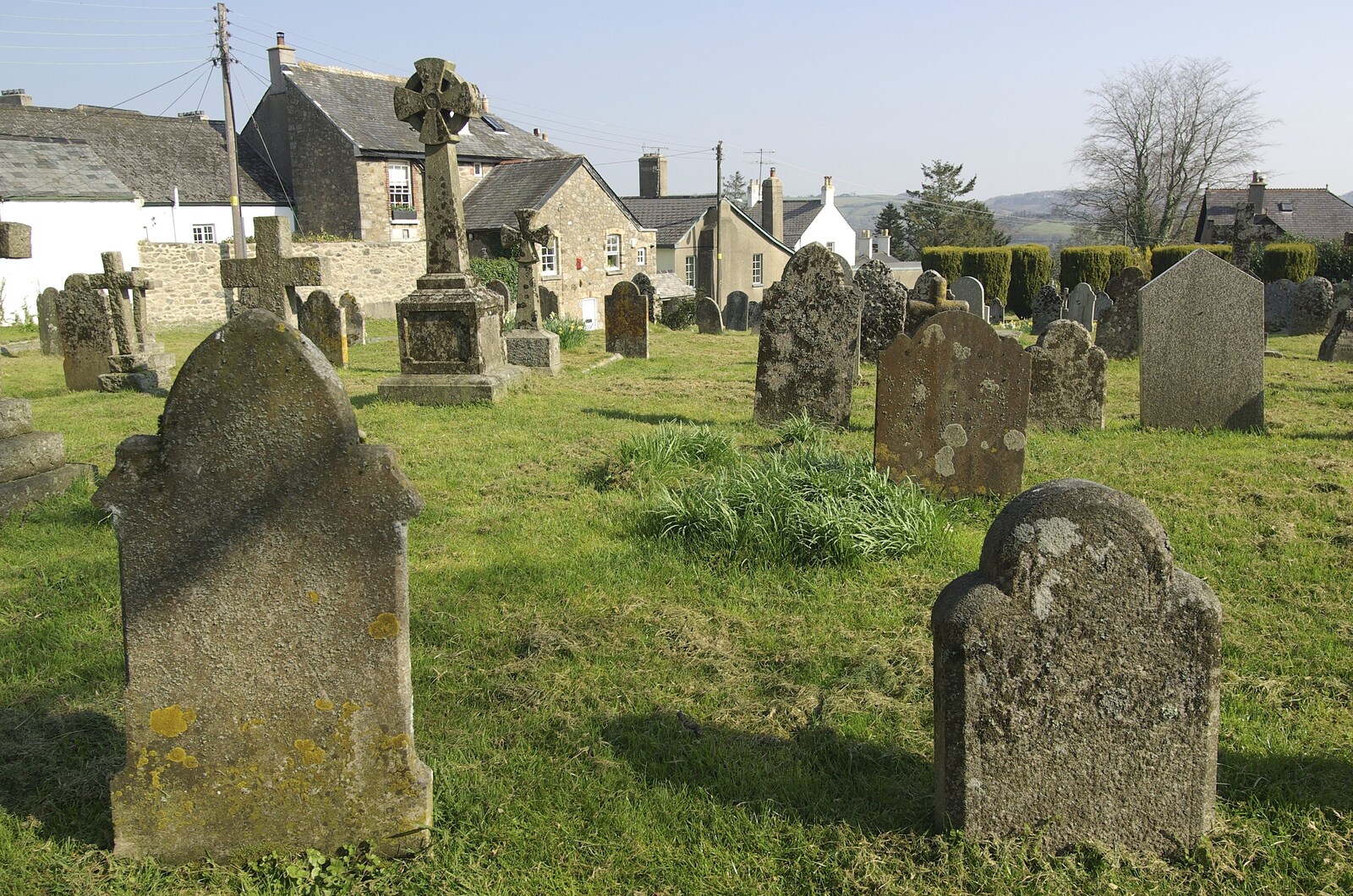 Chagford graveyard from A Walk up Sheepstor and Visiting Sis and Matt, Dartmoor and Chagford, Devon - 9th April 2007