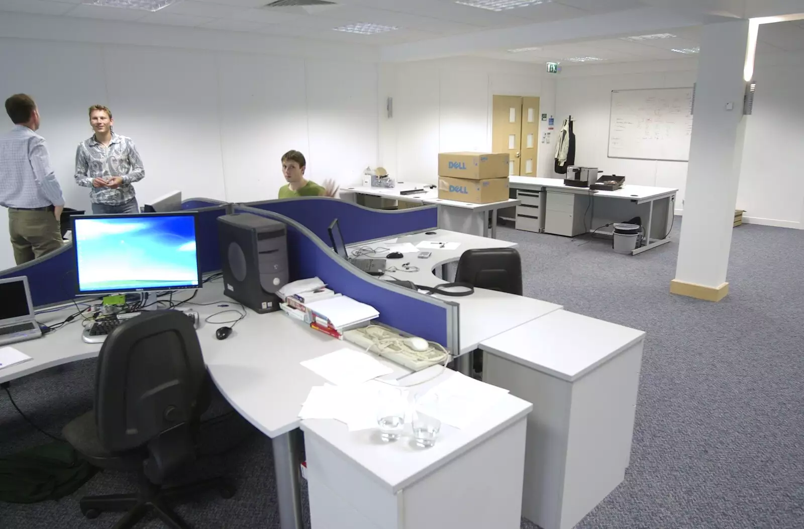 One of the Ukranian dudes waves in the Taptu office, from Science Park Demolition, Bjarne Stroustrup, and Taptu/Qualcomm Miscellany, Cambridge - 29th April 2007