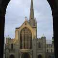 2007 Norwich cathedral through the entrance archway
