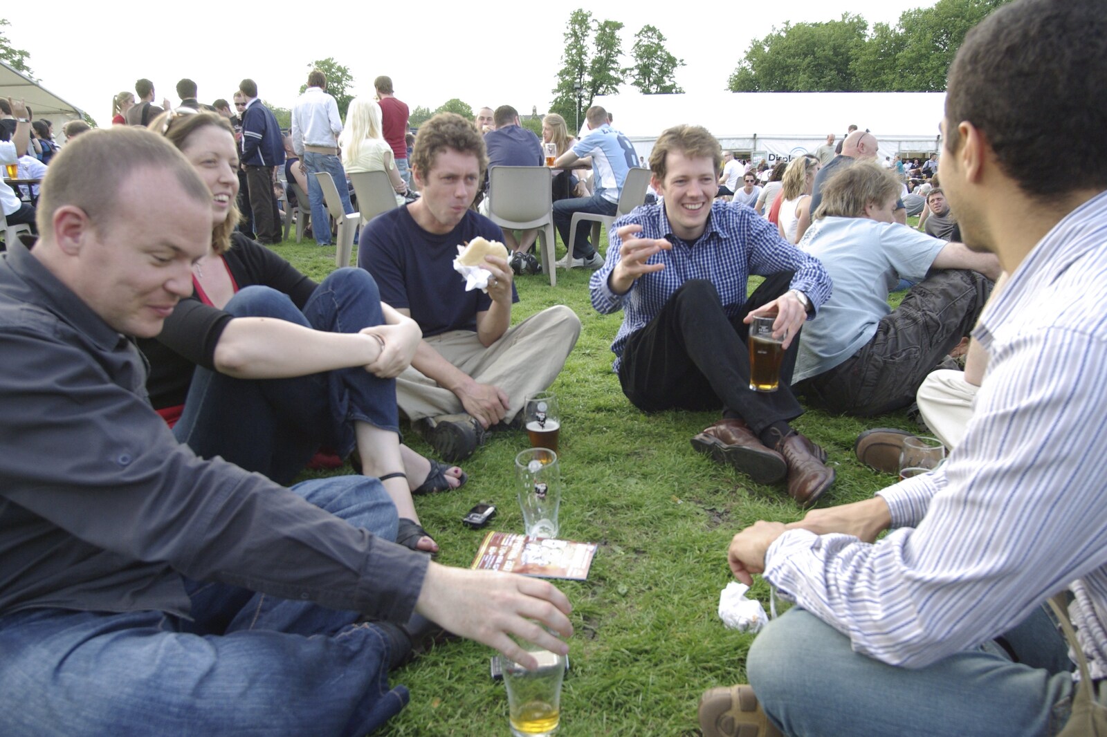 The Cambridge Beer Festival, Jesus Green, Cambridge - 24th May 2007: The Taptu gang