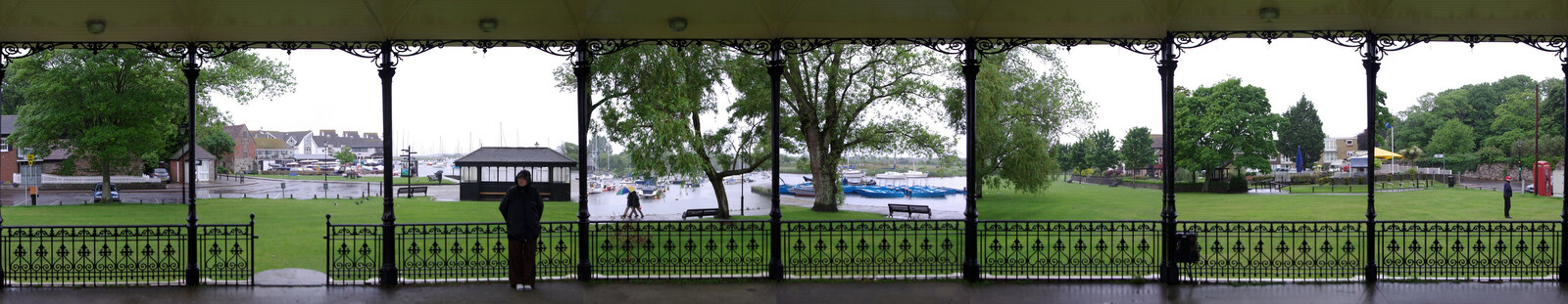 Nosher's Birthday Trip, New Milton, Hampshire - 26th May 2007: A panorama of the 8 views out of the octagonal bandstand down by the Quay at Christchurch